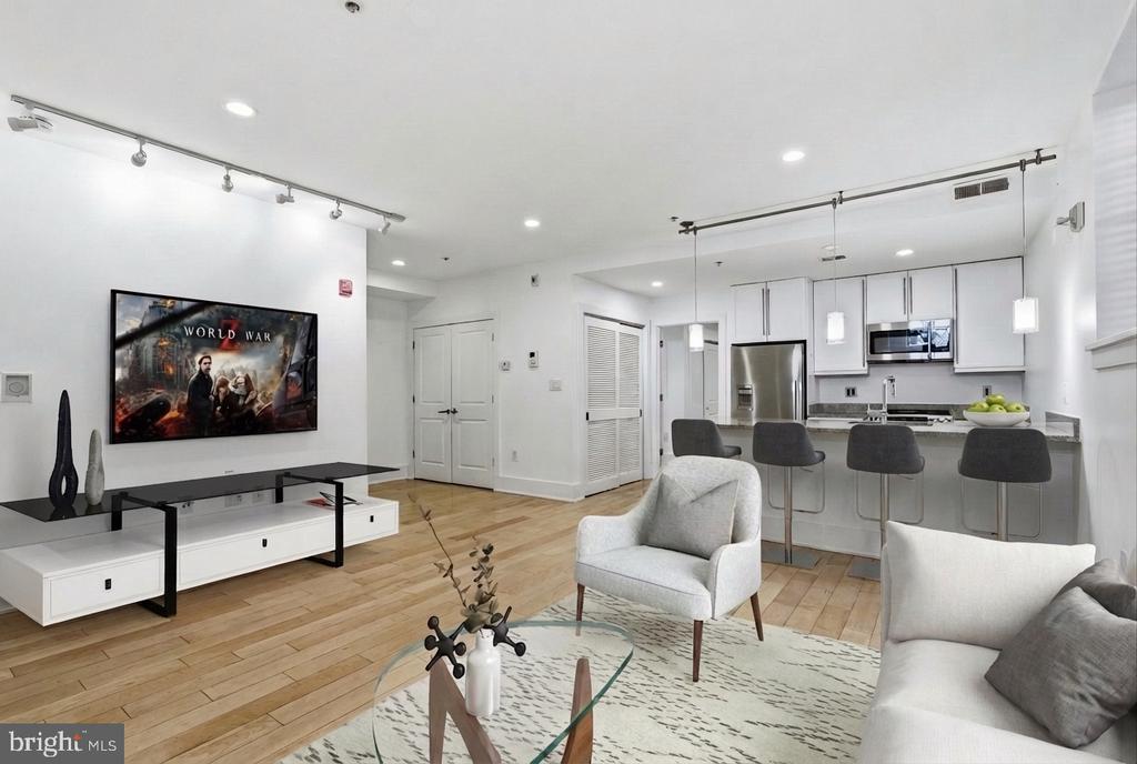 2818 CONNECTICUT AVENUE NW Unit: 5