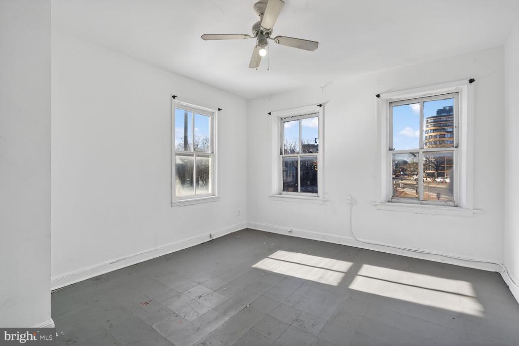 1701 6TH STREET NW Unit: UPPER LEVEL