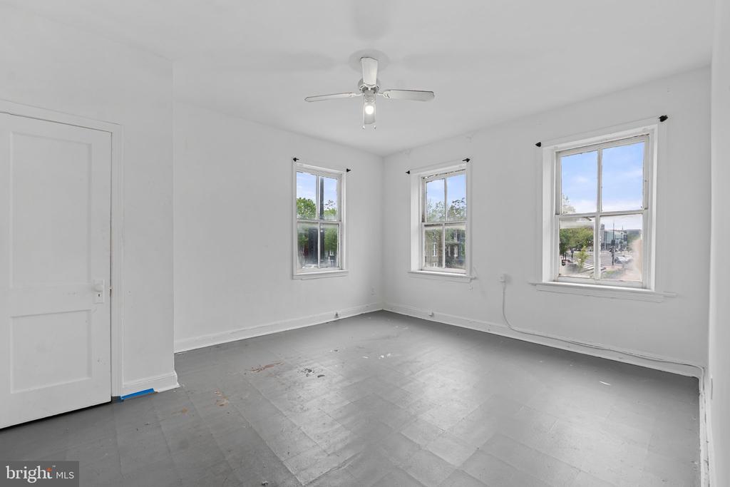 1701 6TH STREET NW Unit: UPPER LEVEL