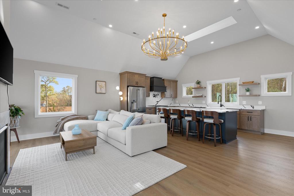 16242 THOMAS ROAD