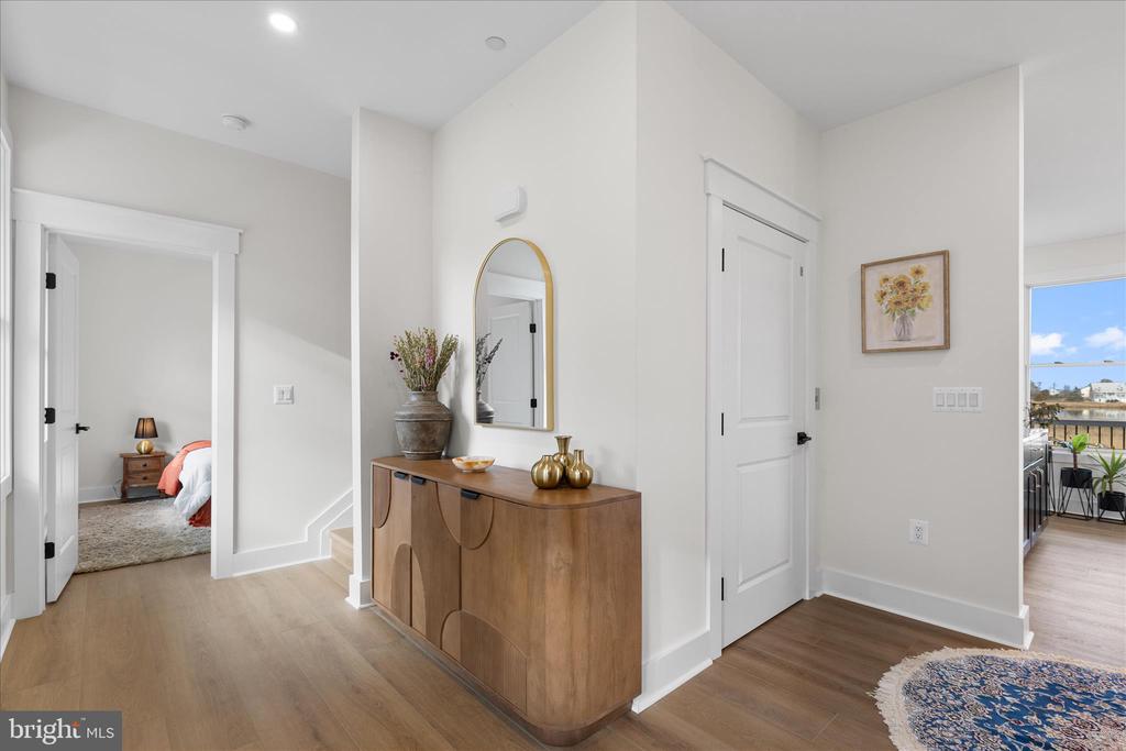 16242 THOMAS ROAD