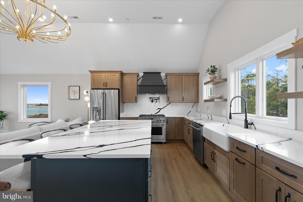 16242 THOMAS ROAD