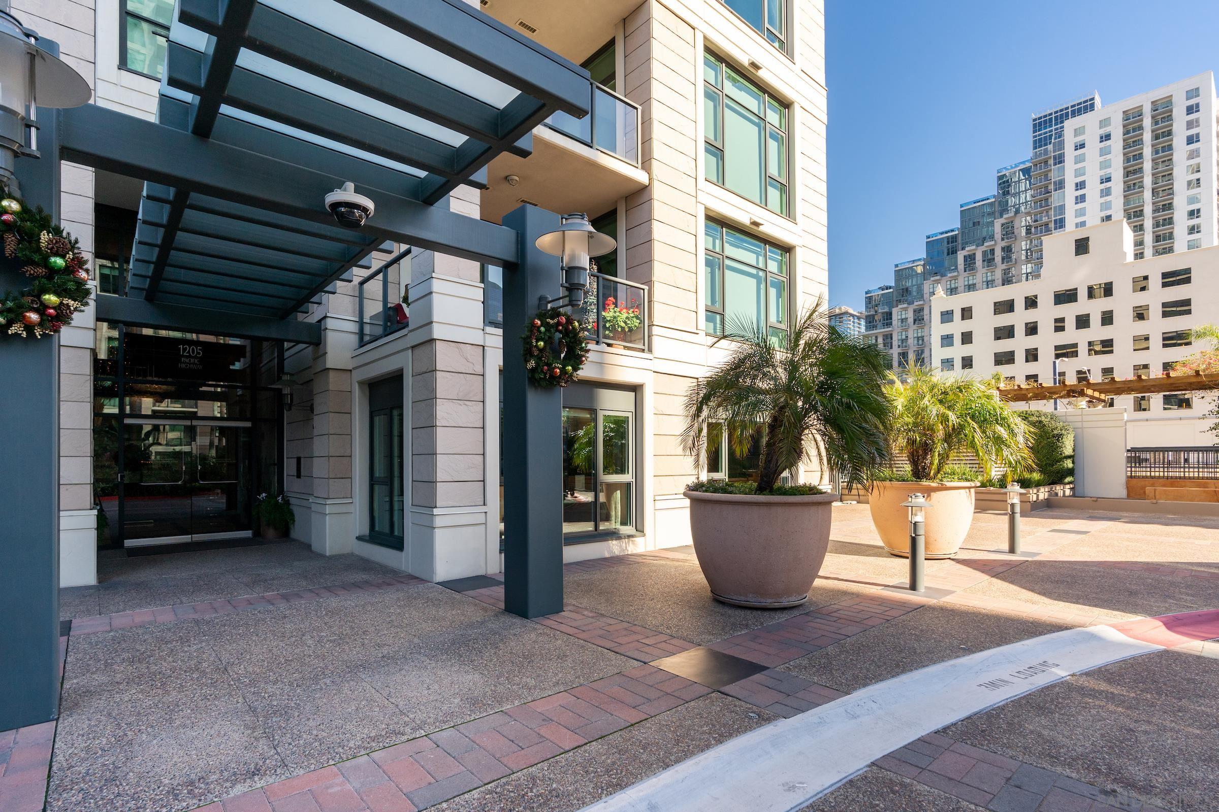 1205 Pacific Hwy # 203