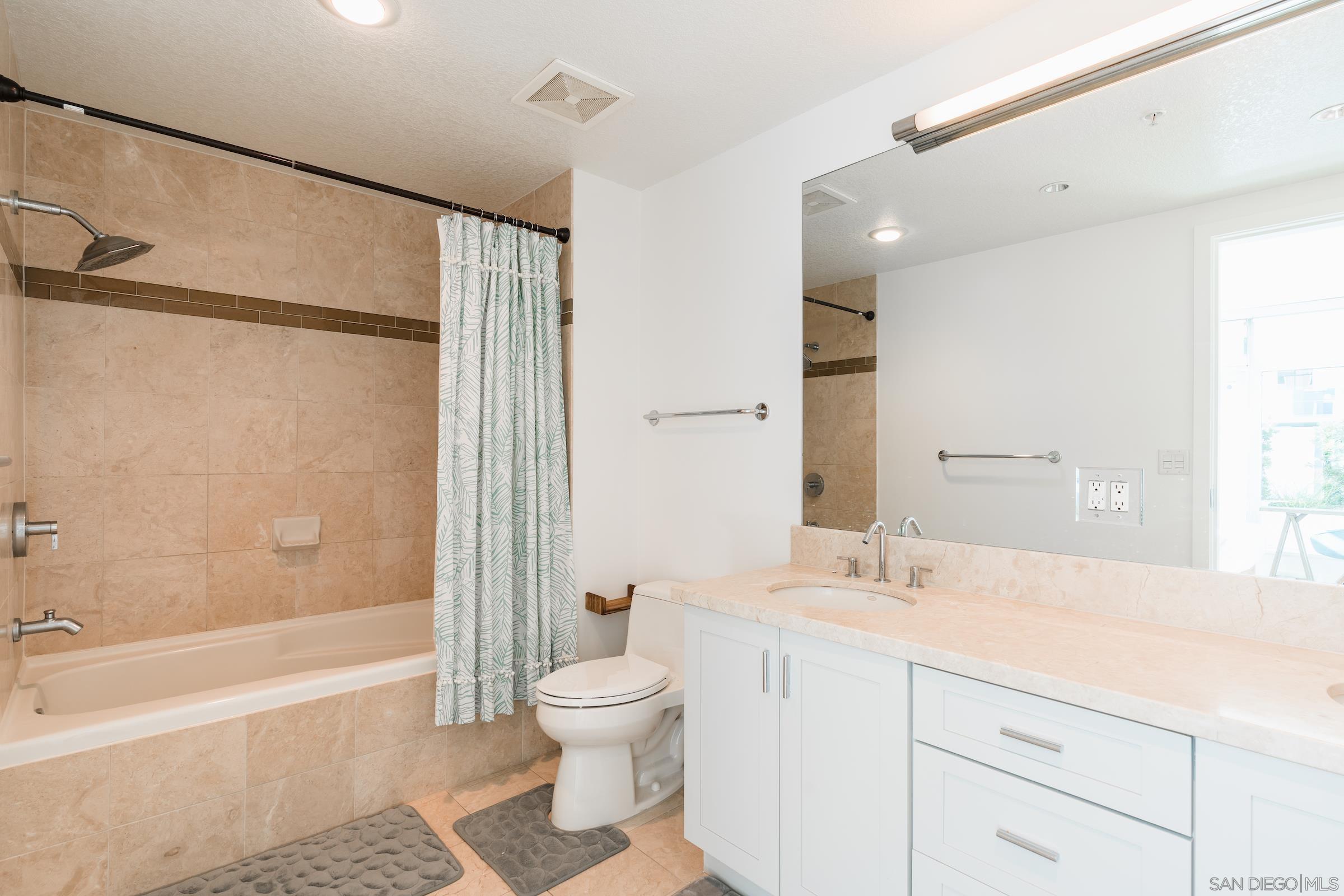 1205 Pacific Hwy # 203