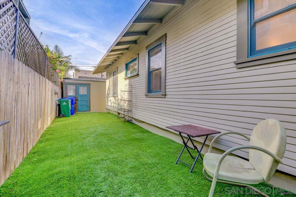 Craftsman Duplex Hillcrest 