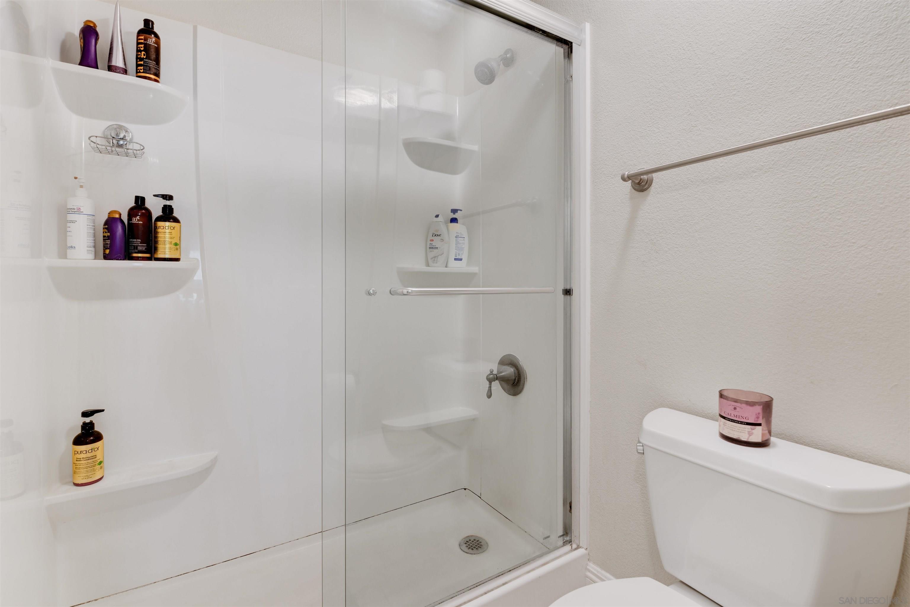 3535 Madison Ave # 203