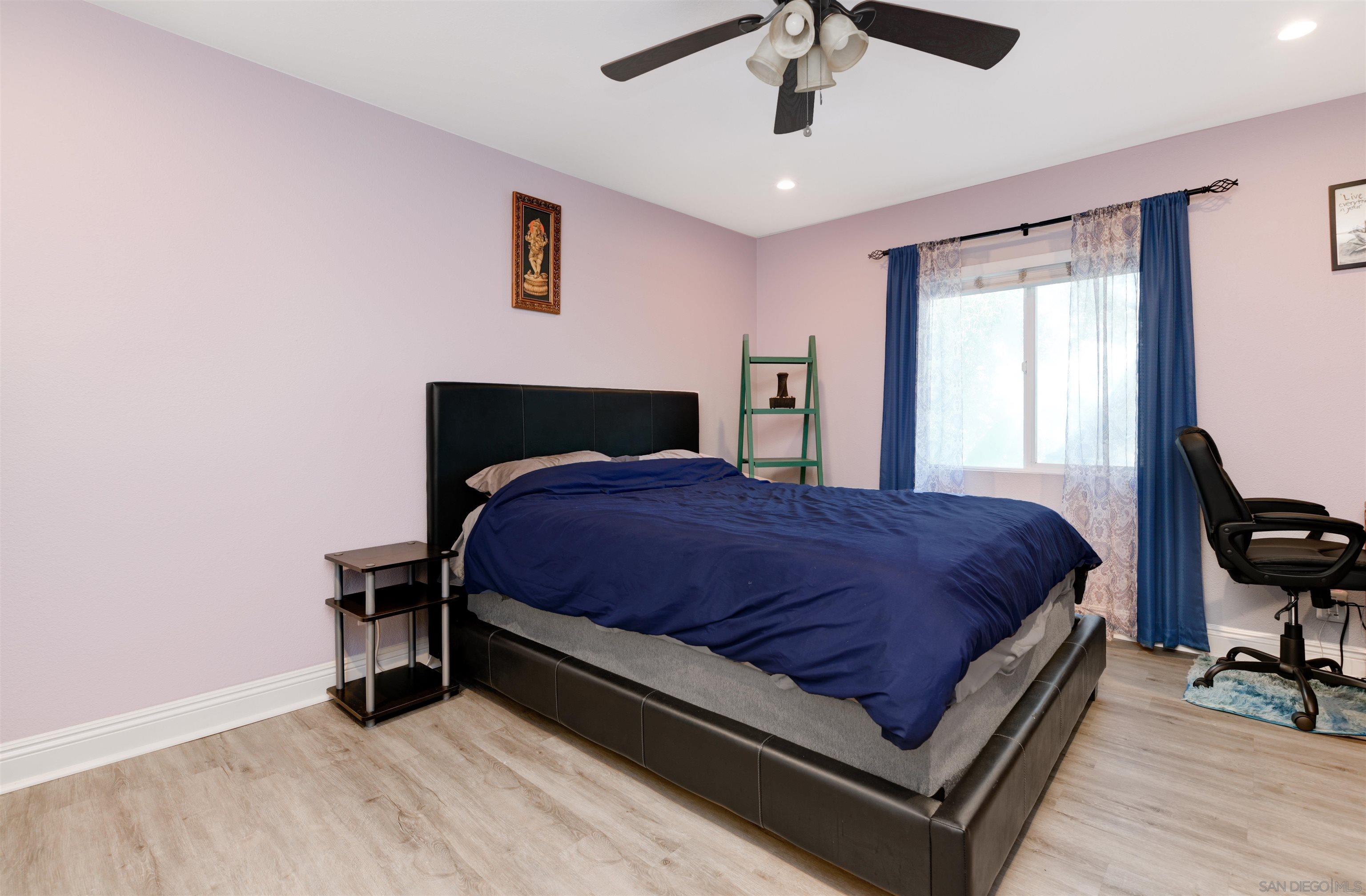 3535 Madison Ave # 203