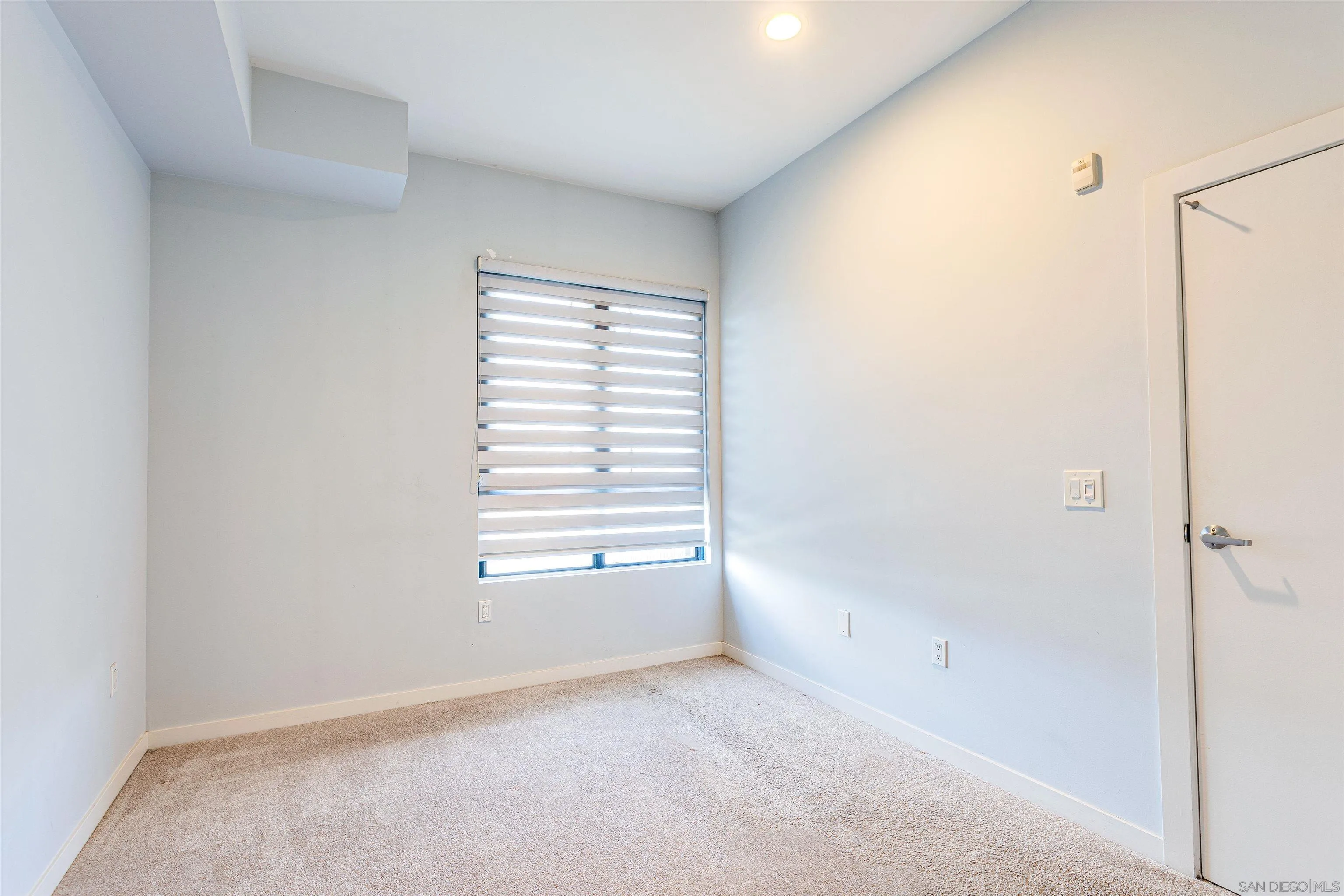 889 Date St # 504