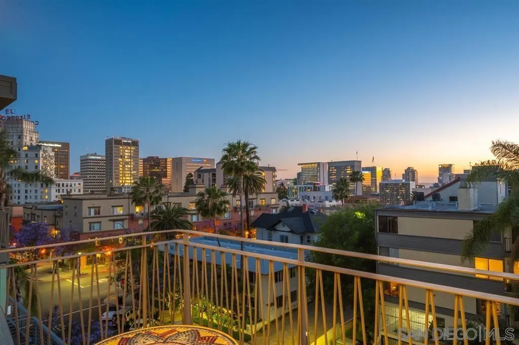 889 Date St # 504
