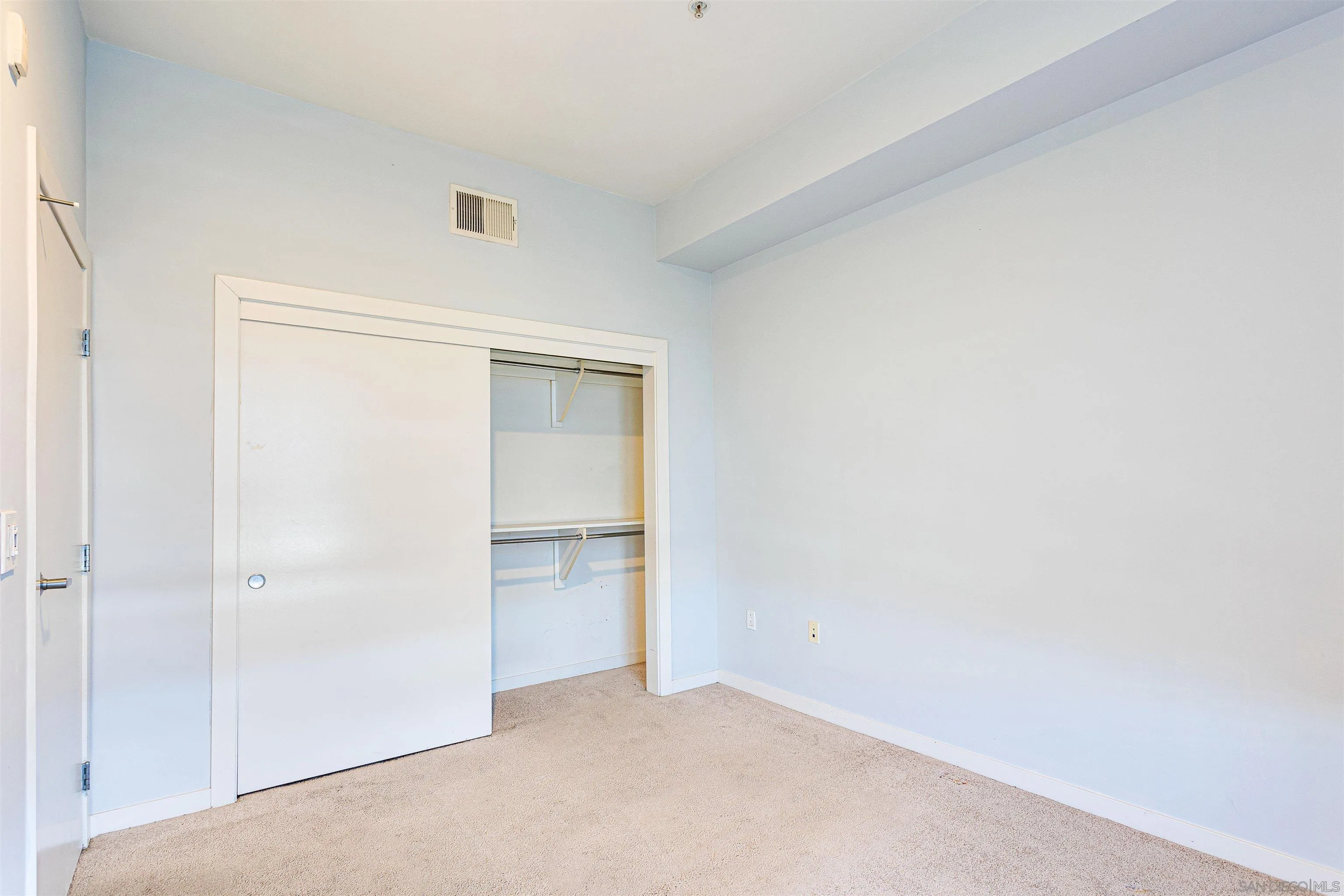 889 Date St # 504