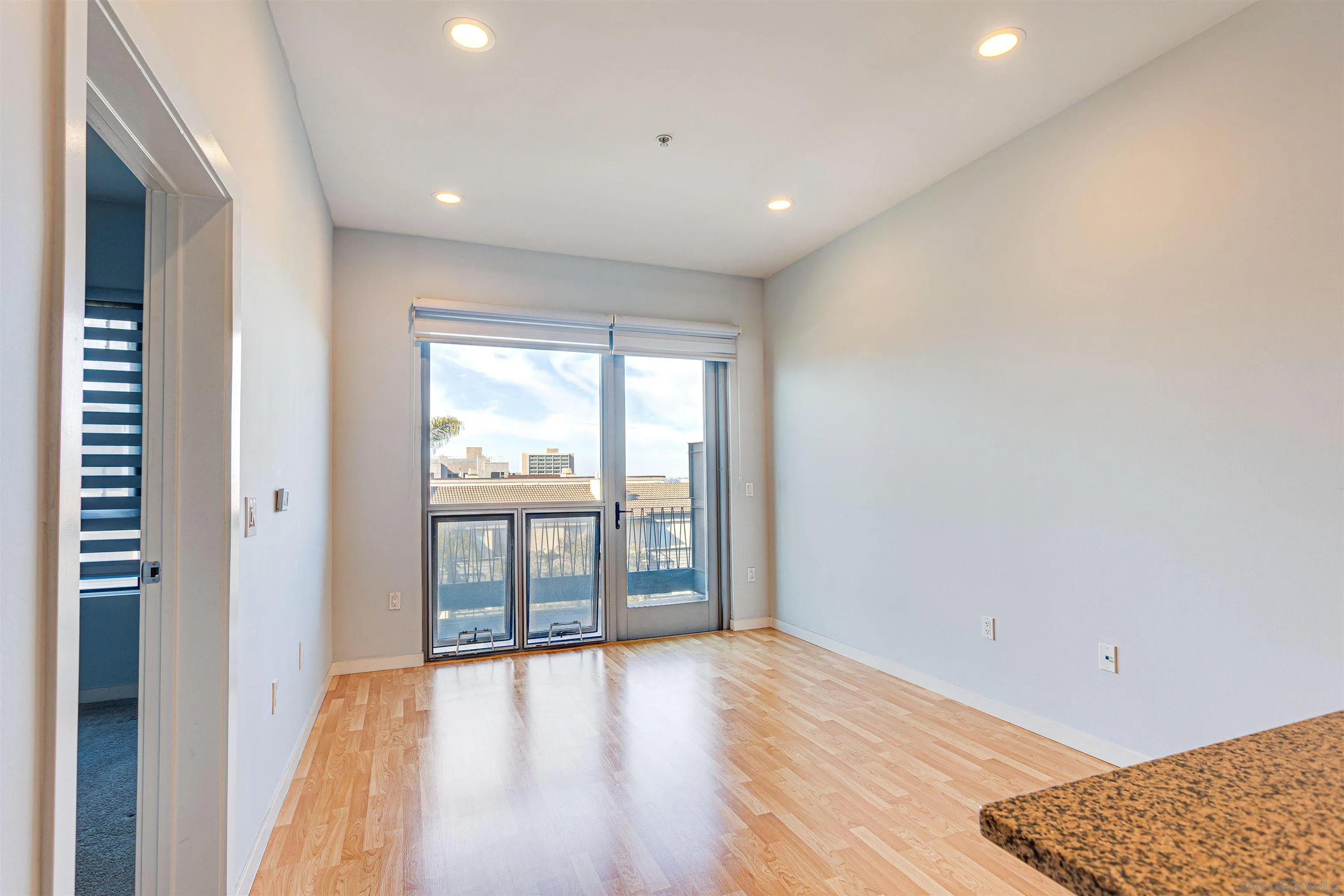 889 Date St # 504