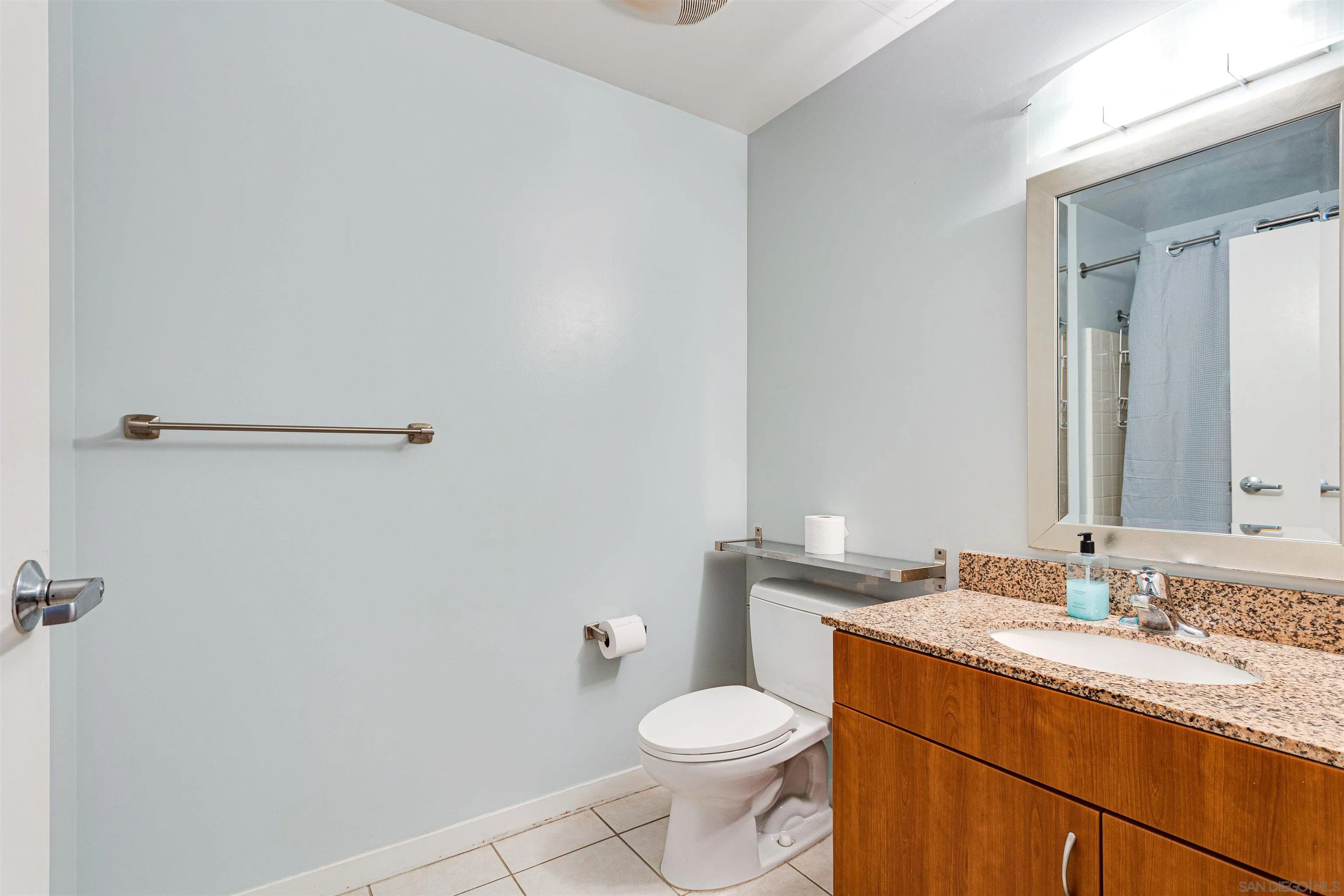 889 Date St # 504