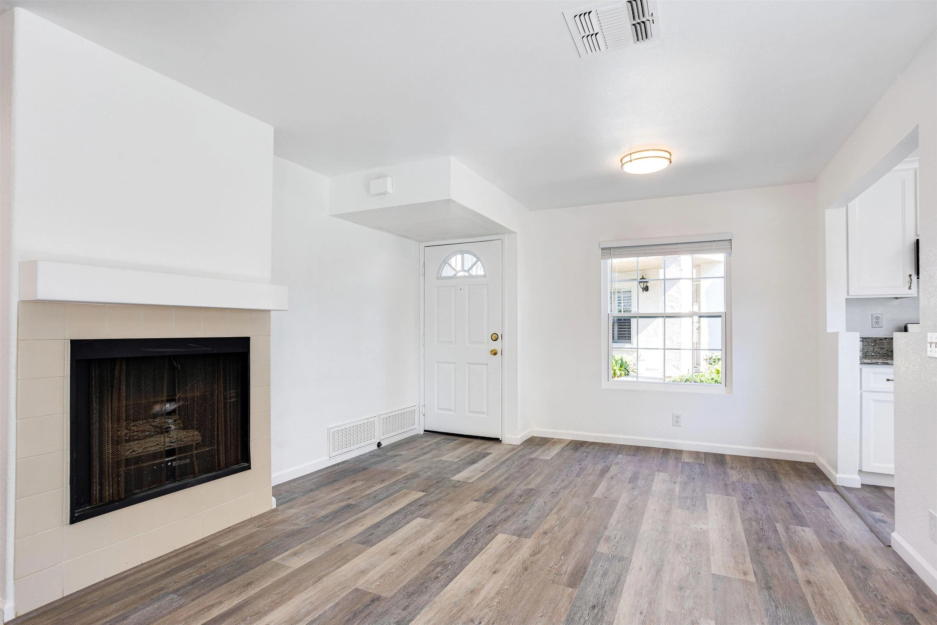 10626 Aderman Ave Unit 13