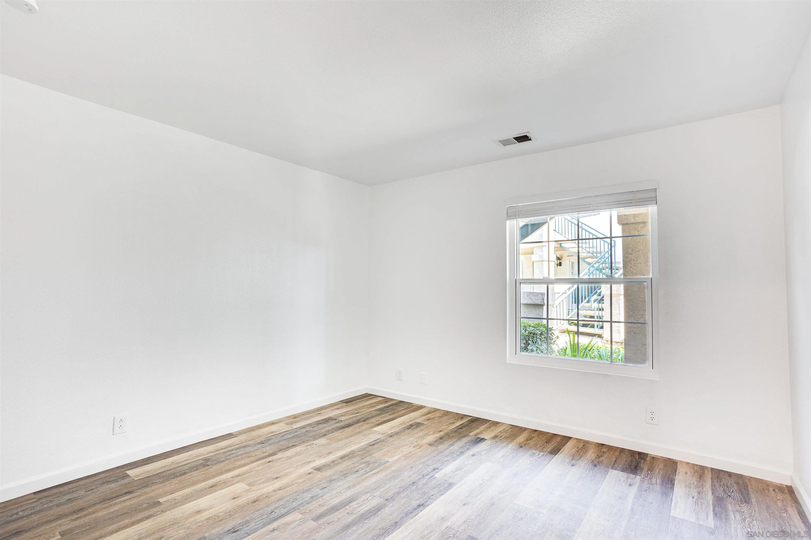 10626 Aderman Ave Unit 13