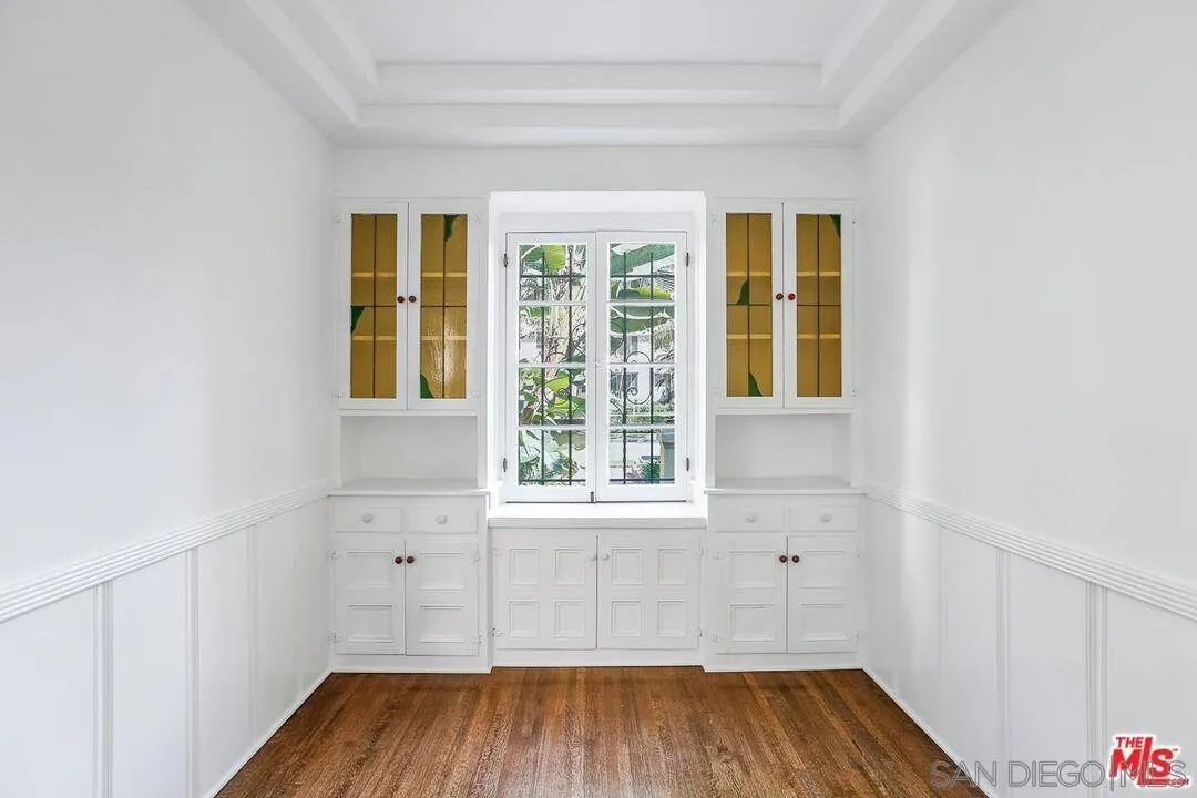 471-473 S S Bedford Dr