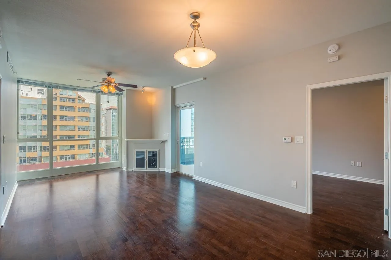 300 W Beech St Unit 901