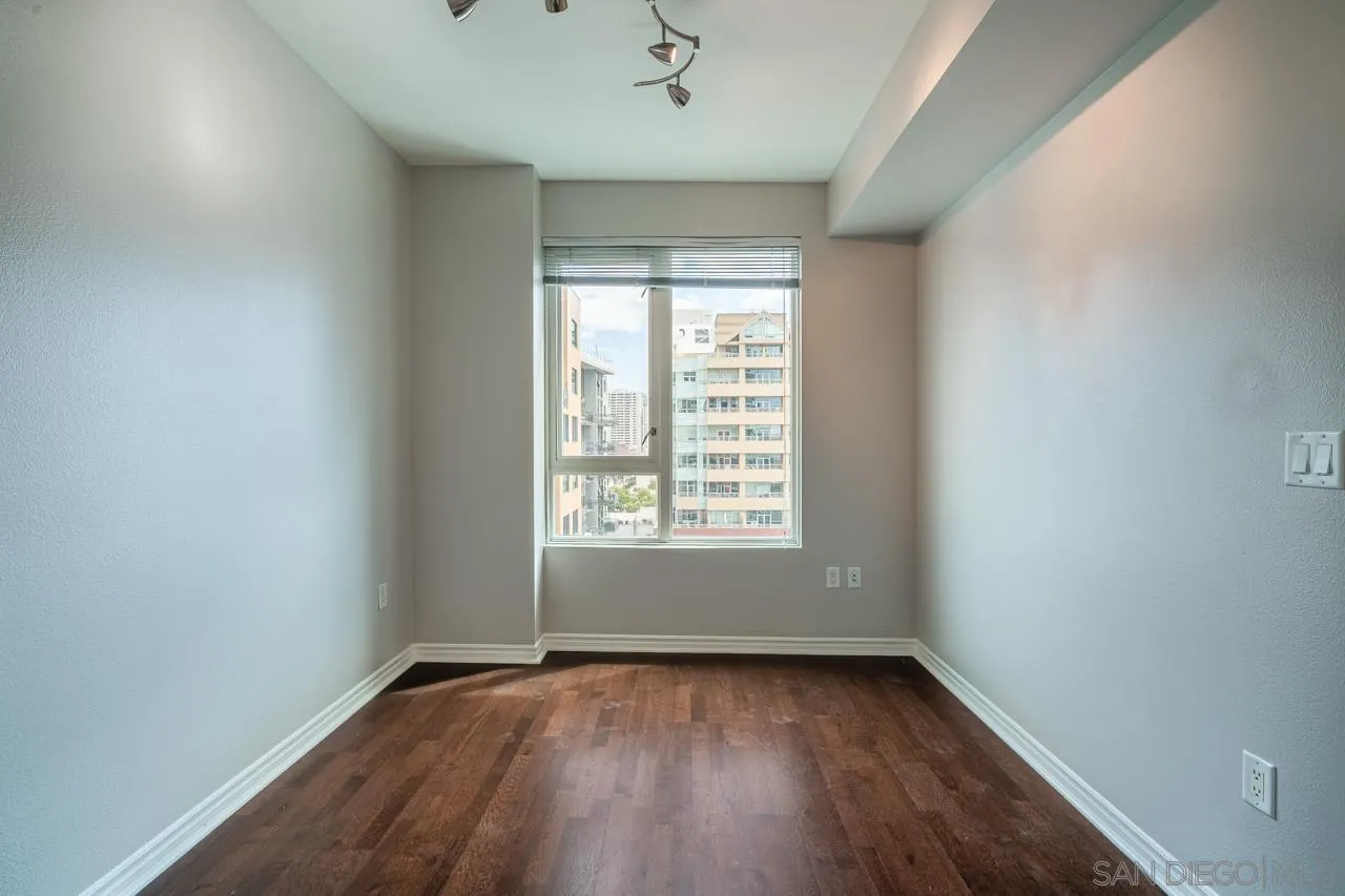 300 W Beech St Unit 901