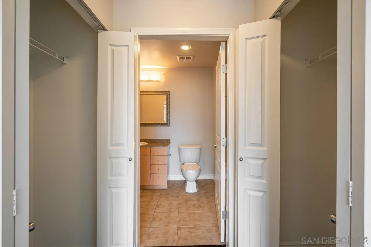 300 W Beech St Unit 901