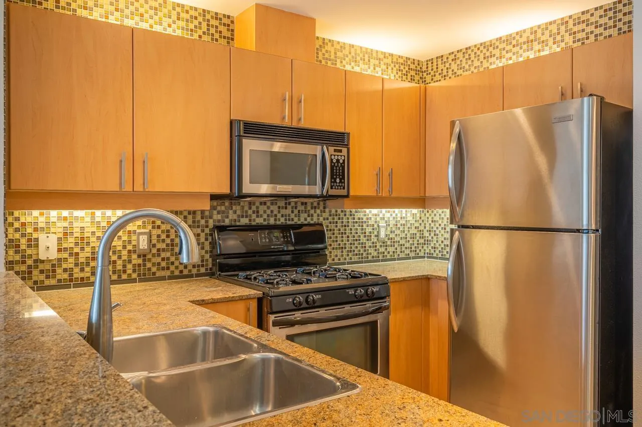 300 W Beech St Unit 901