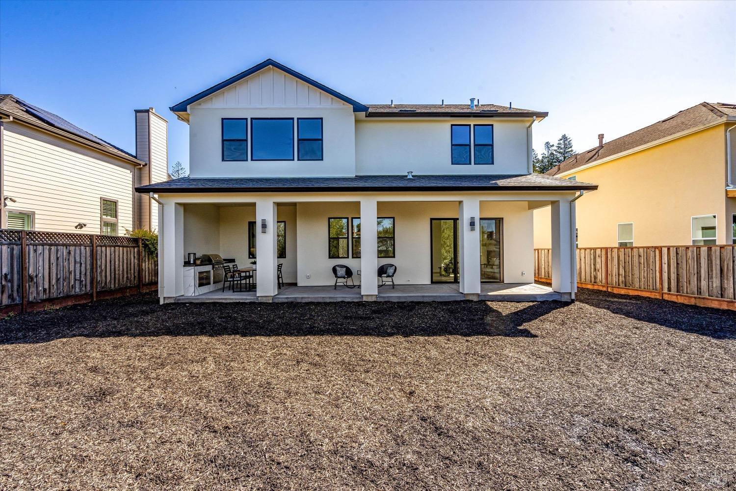3719 Paxton Pl