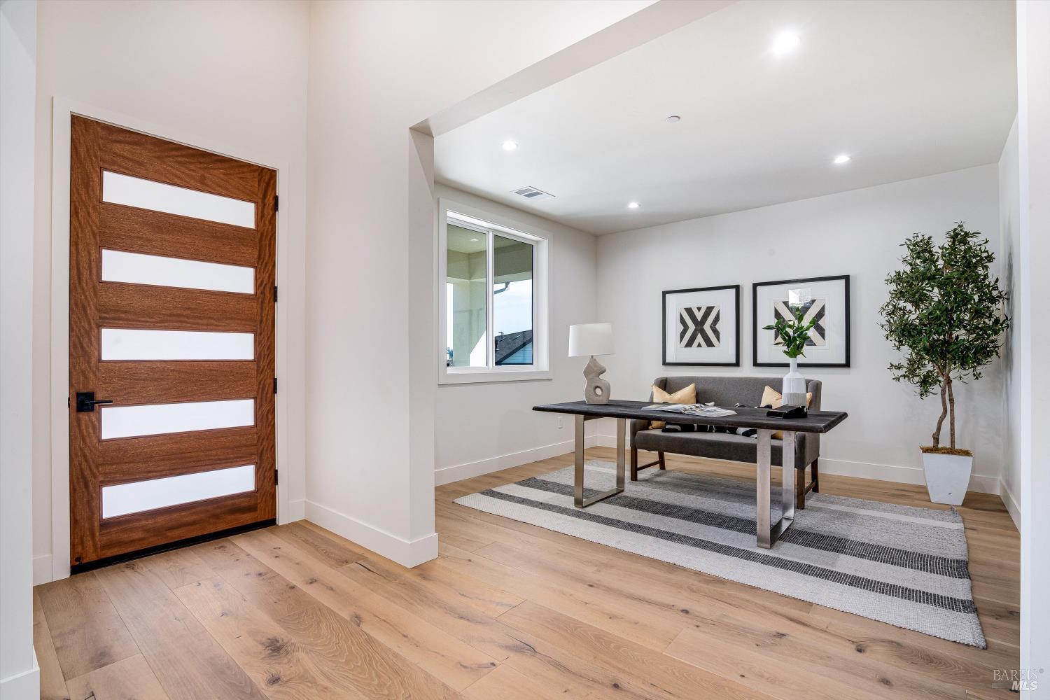 3511 Hanover Pl