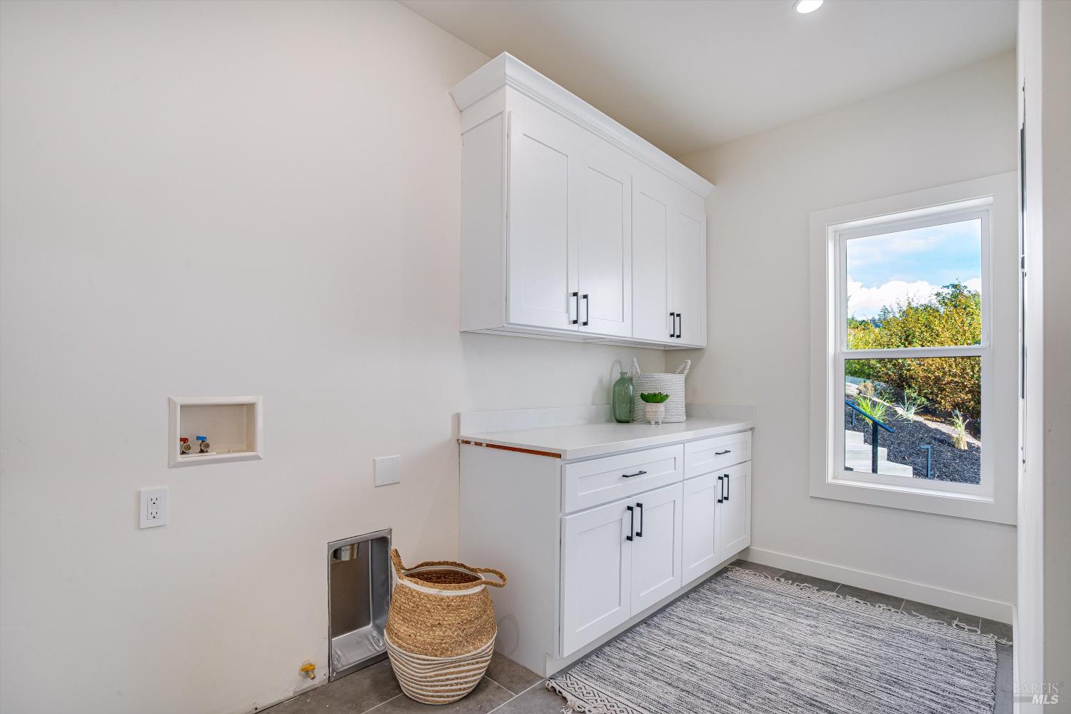 3511 Hanover Pl