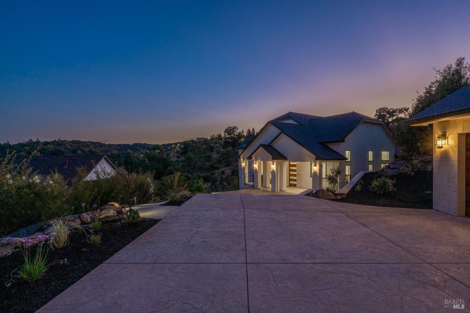 3511 Hanover Pl