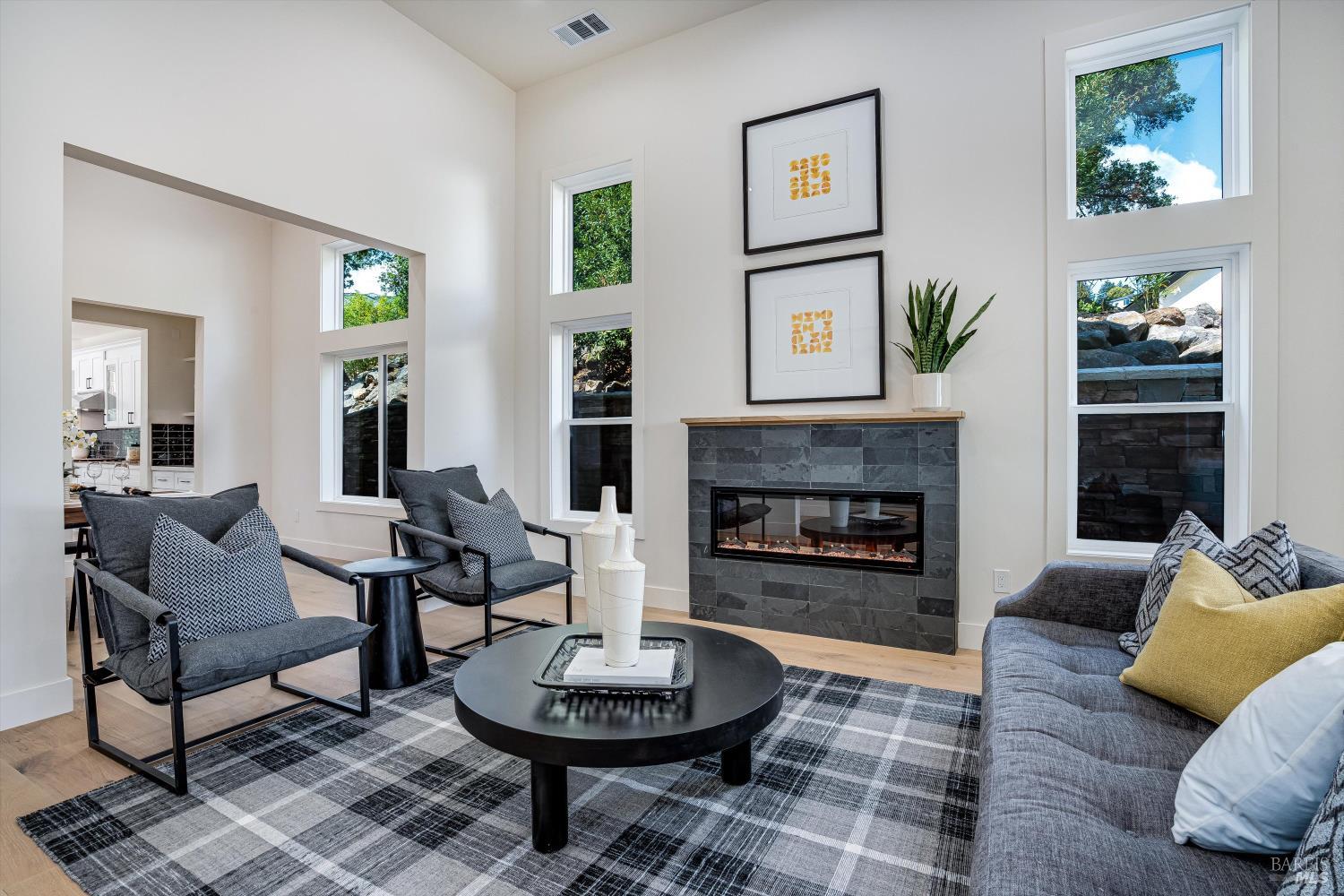 3511 Hanover Pl