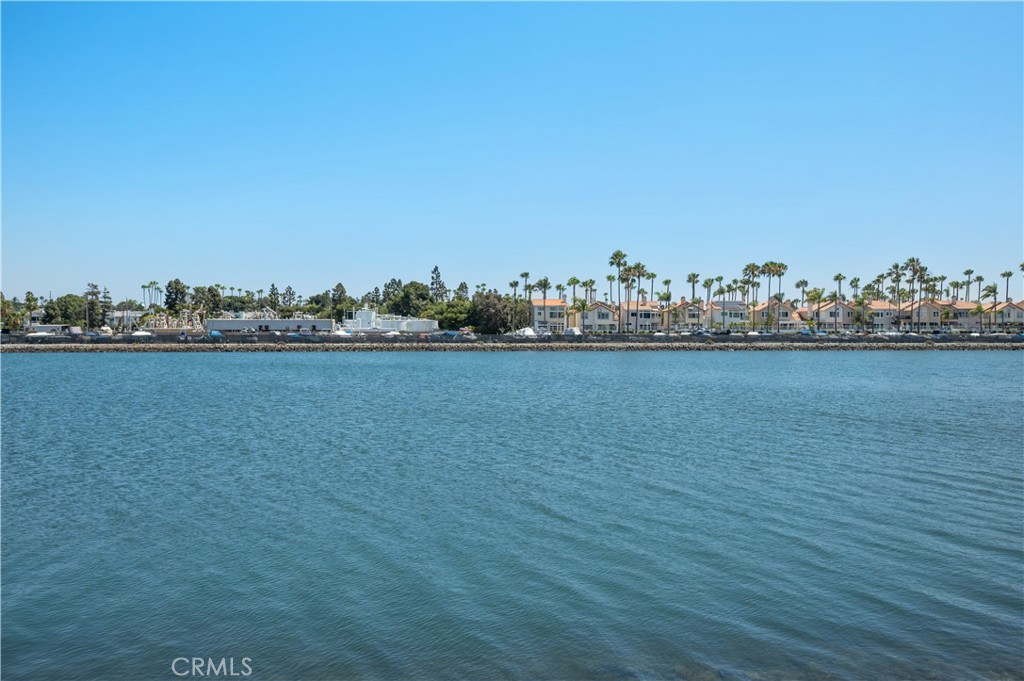 5273 E Appian