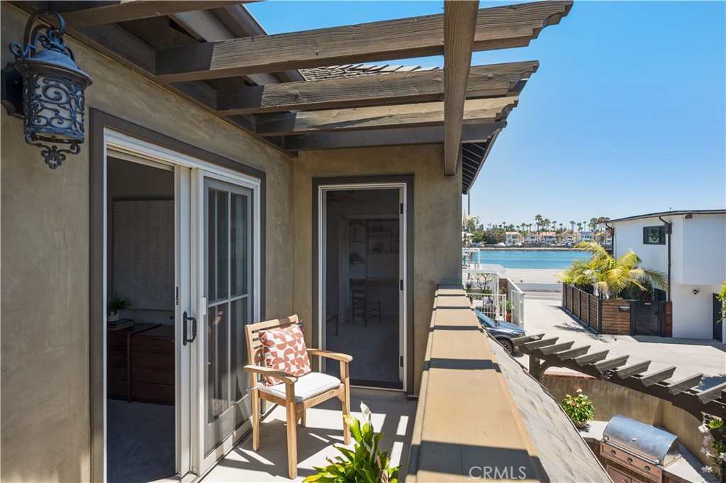 5273 E Appian