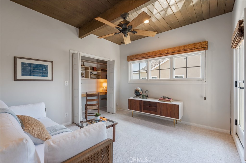 5273 E Appian