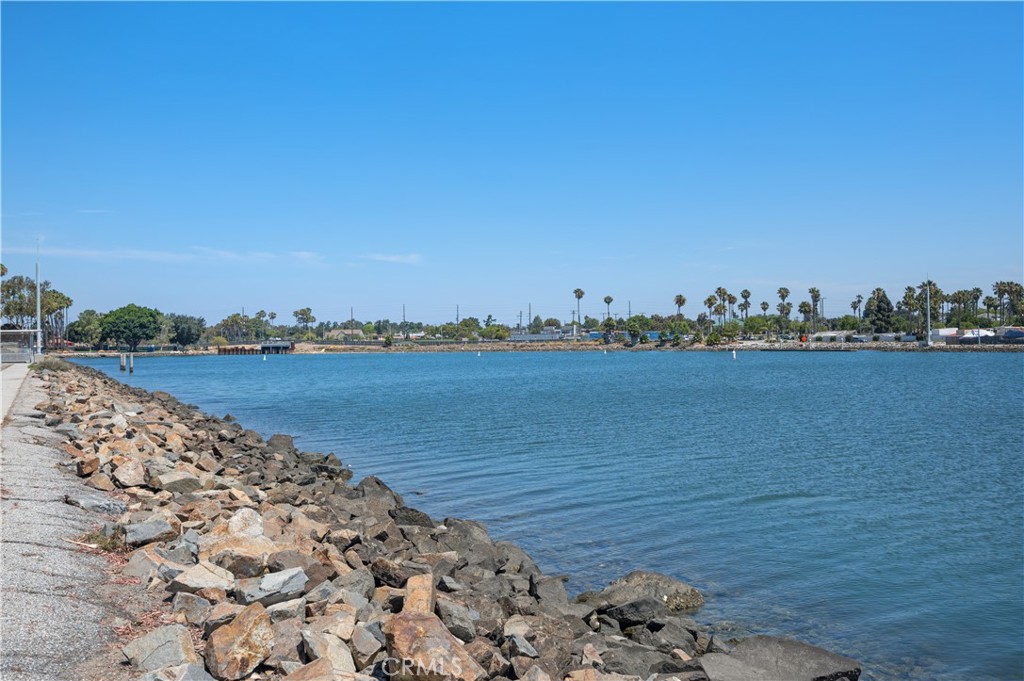 5273 E Appian