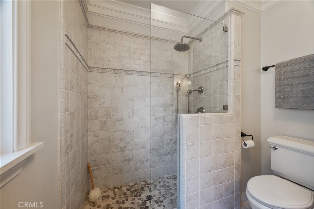 5273 E Appian
