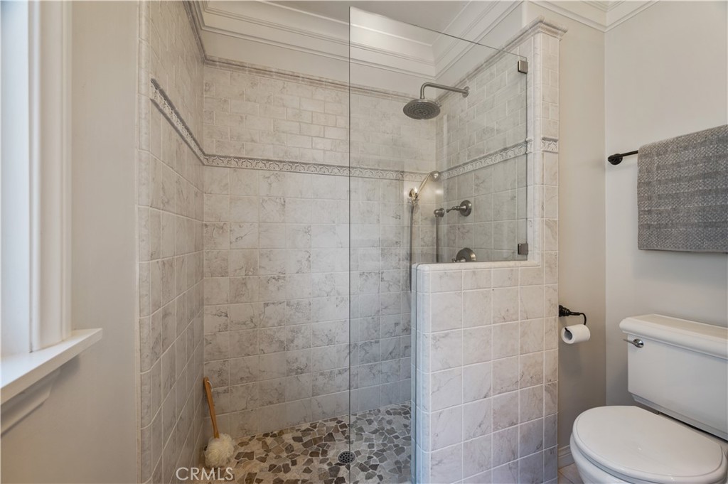 5273 E Appian