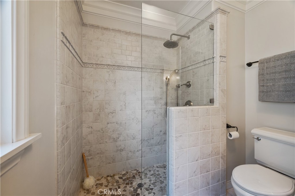 5273 E Appian