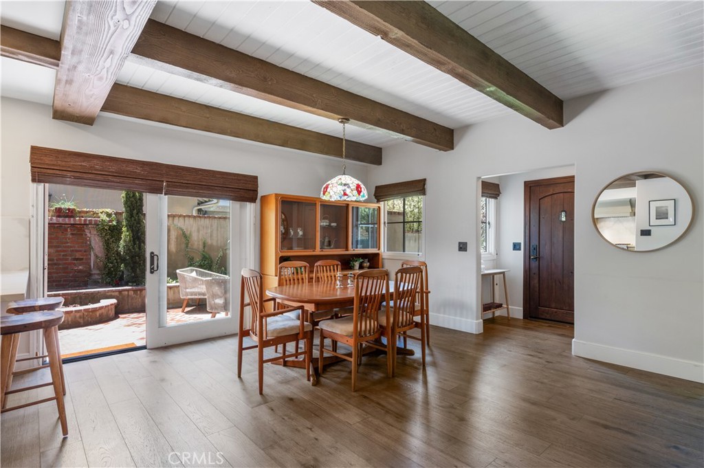 5273 E Appian