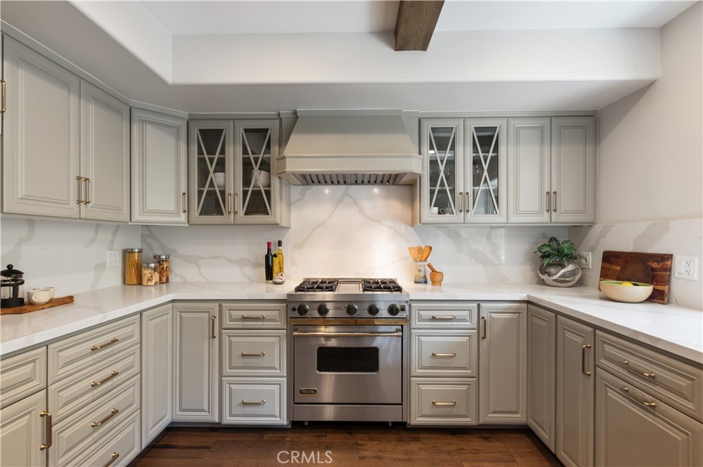 5273 E Appian