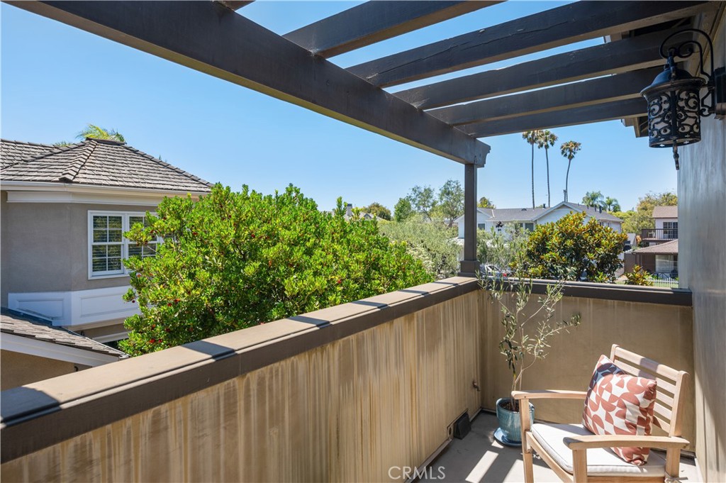 5273 E Appian