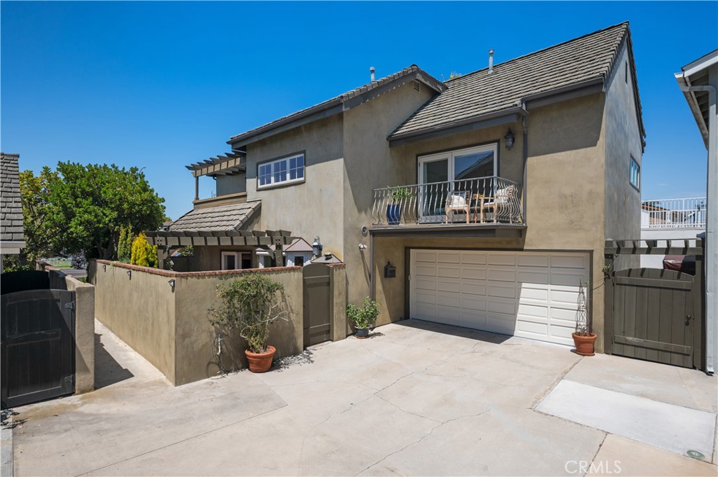5273 E Appian