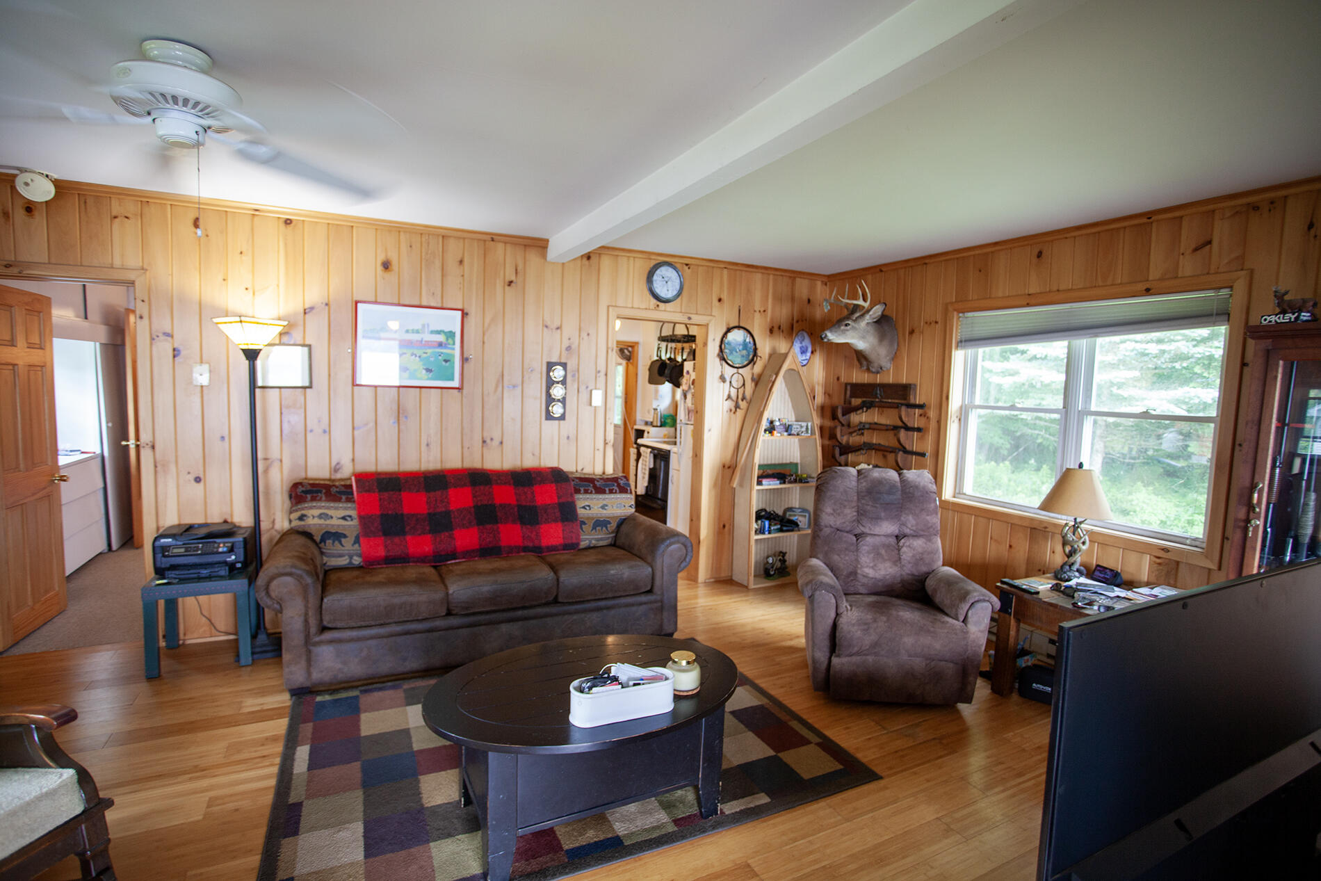 5 Lakeshore Road