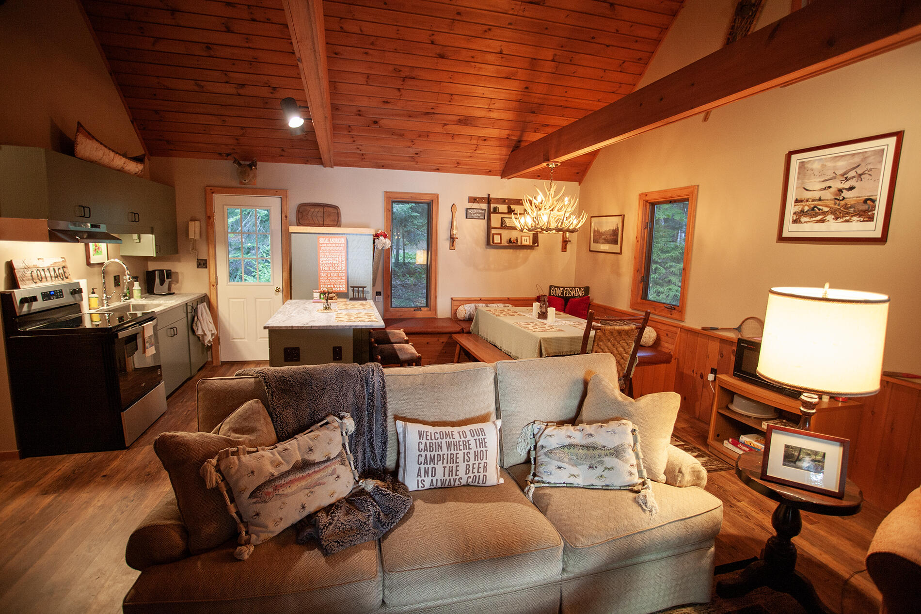 12 George & Bliss Ln Pier 284