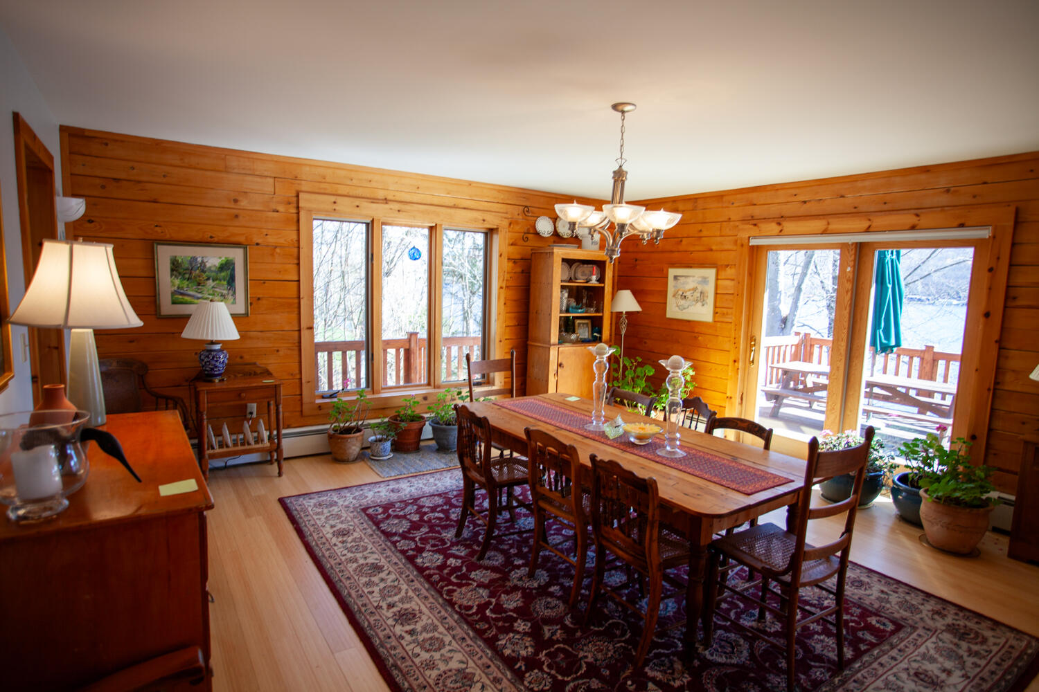 486 Lake Road