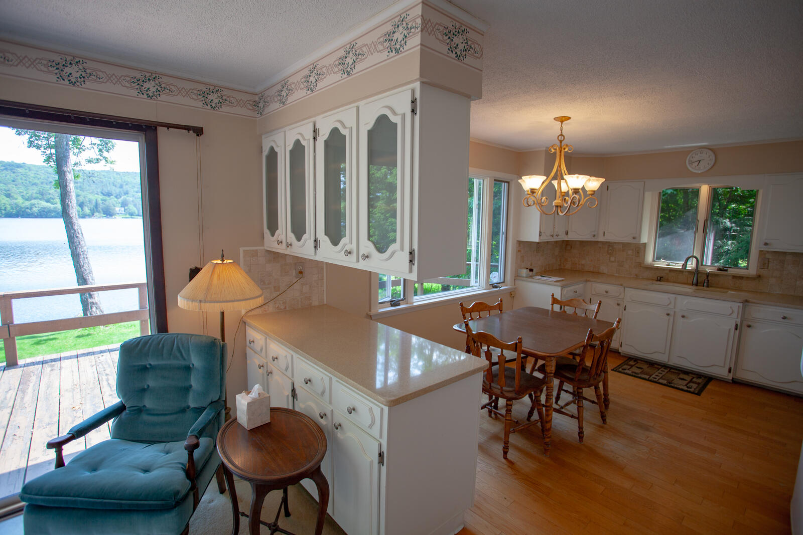 614 Lake Road