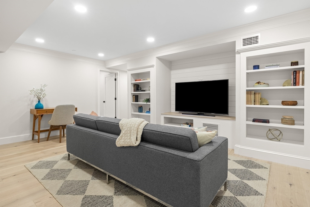 36-A Broadway Unit: -