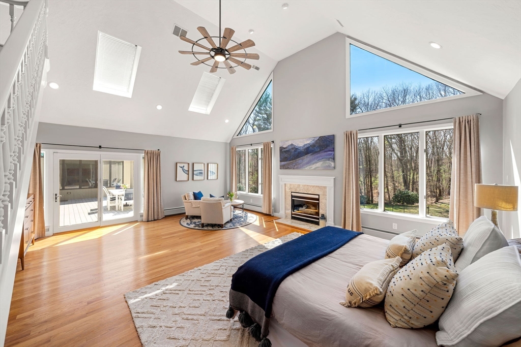 31 Upton Hills Ln