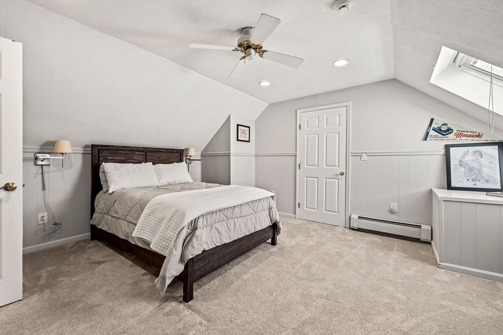31 Upton Hills Ln