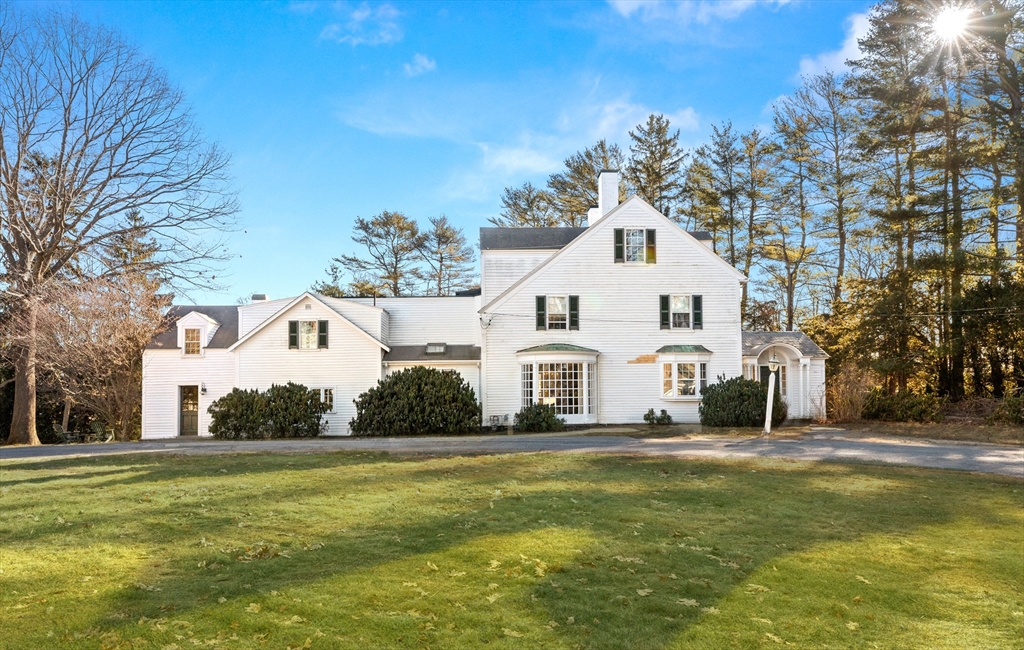 64 West St