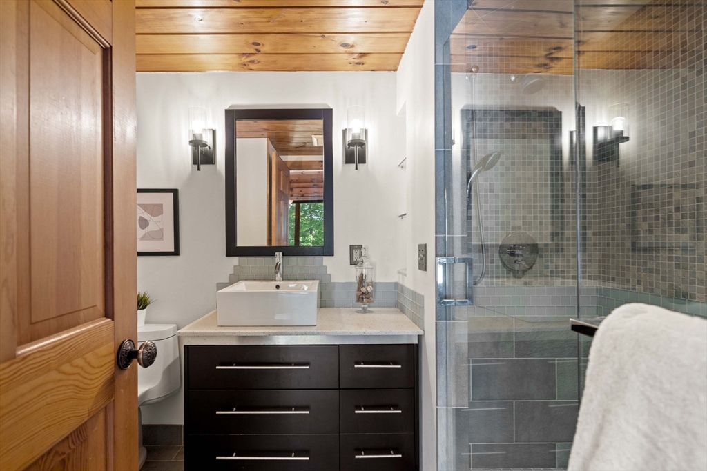3 Whitman Pl