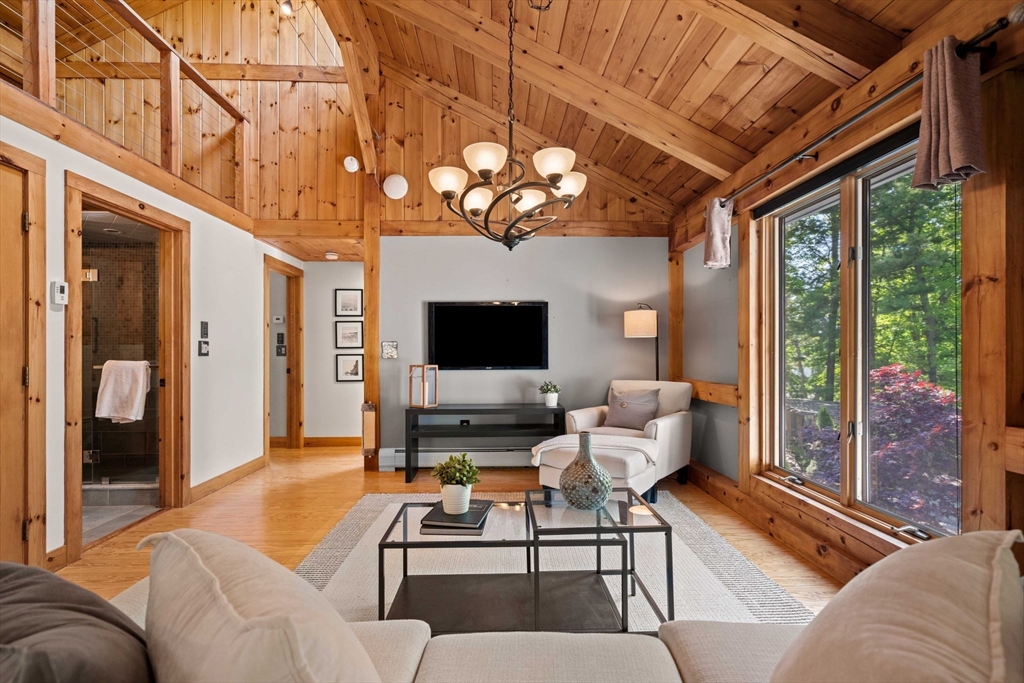 3 Whitman Pl