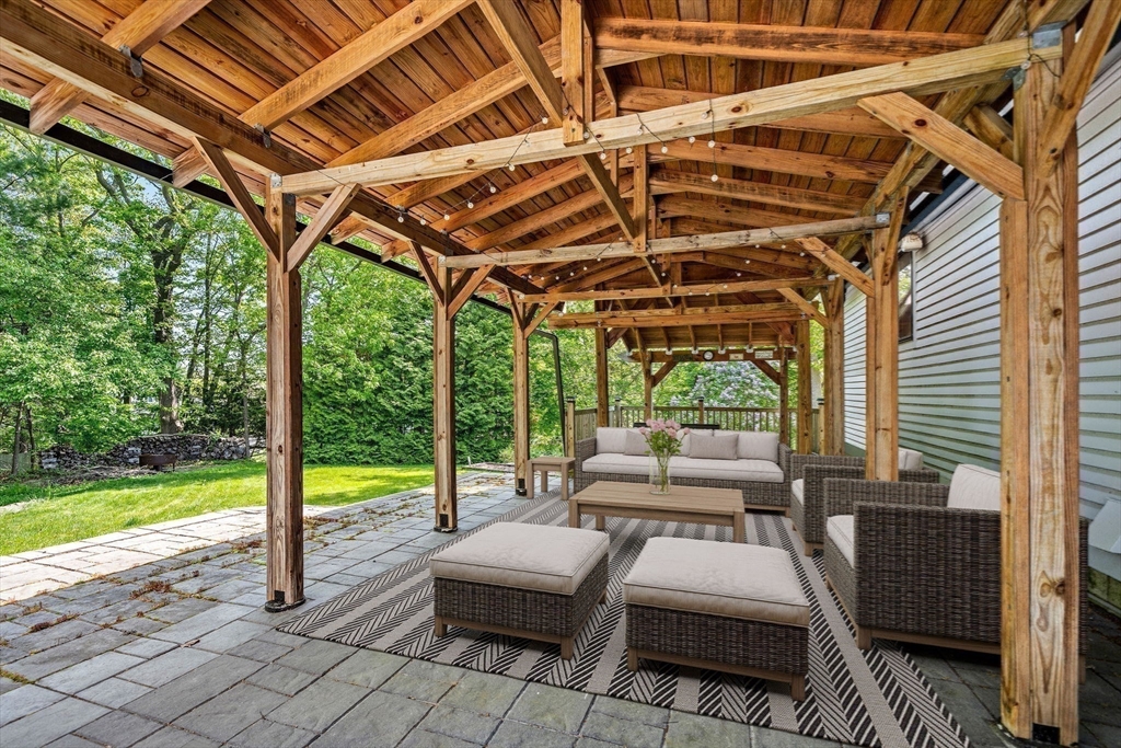 3 Whitman Pl
